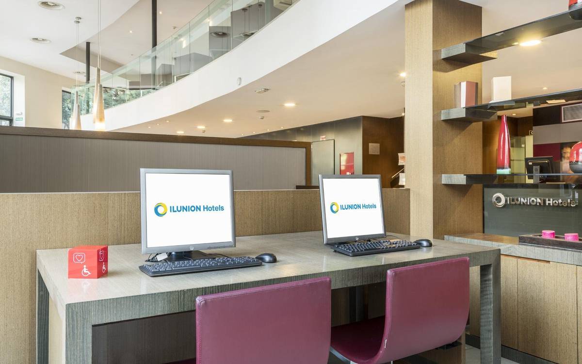 Internet point hotel ilunion auditori barcelone Internet point hotel ilunion auditori barcelone